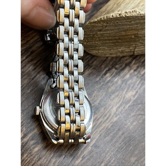 Timex Indiglo Watch Womens Silver Tone Stainless Steel Blue Dial New Battery - Picture 5 of 10